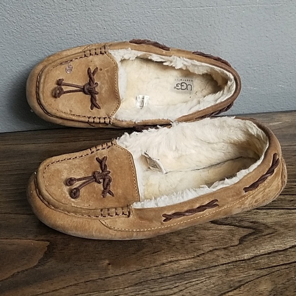 ugg brett wool lined slipper